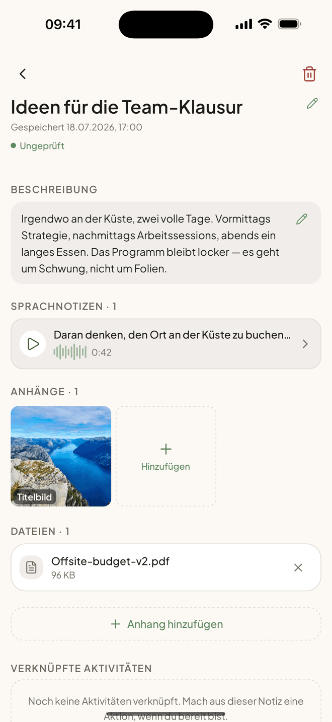 Eine Taski-Notiz mit Titelbild, einer Sprachnotiz und einer angehängten Datei